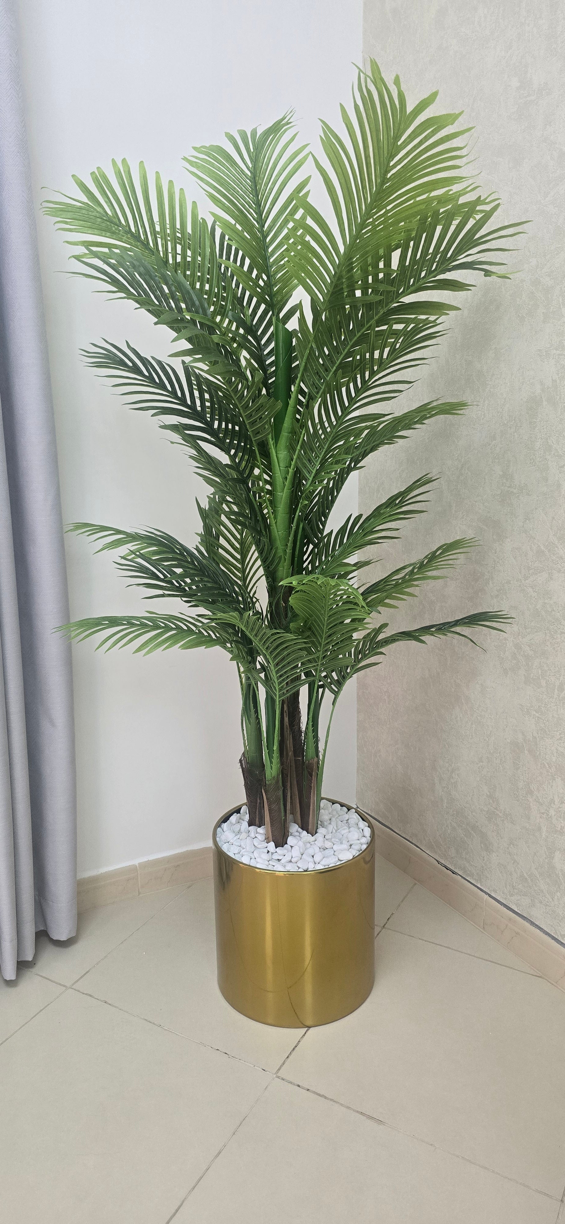 Artificial Areca Palm Tree – Realistic Faux Indoor Plant with Pots (140 cm)