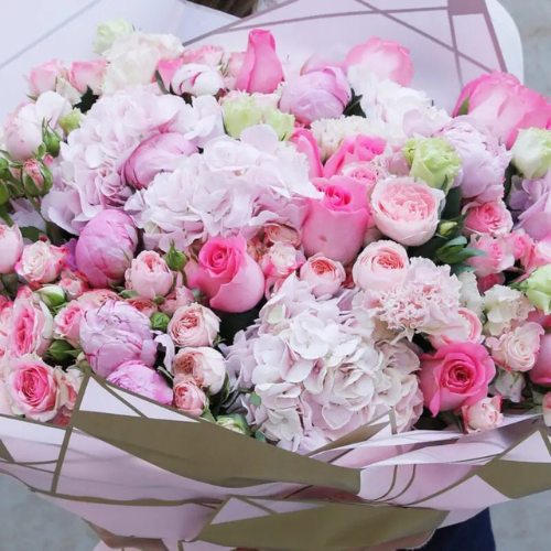 Nurturing Pink Flower Bouquet for Gift