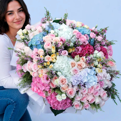 Rosy Elegance Fresh Flower Bouquet