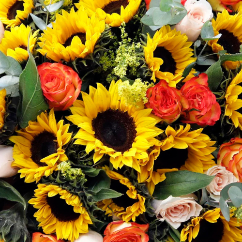 Golden Bliss Luxury Floral Arrangement