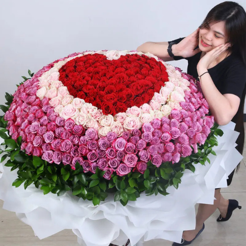 Premium Stunning Large Rose Bouquet