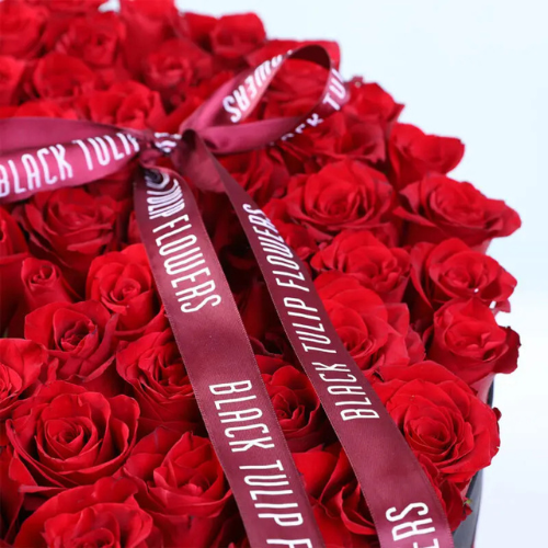 Grand Romance 100 Red Roses Bouquet