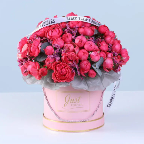 Premium Bombastic Pink Rose Gift Box