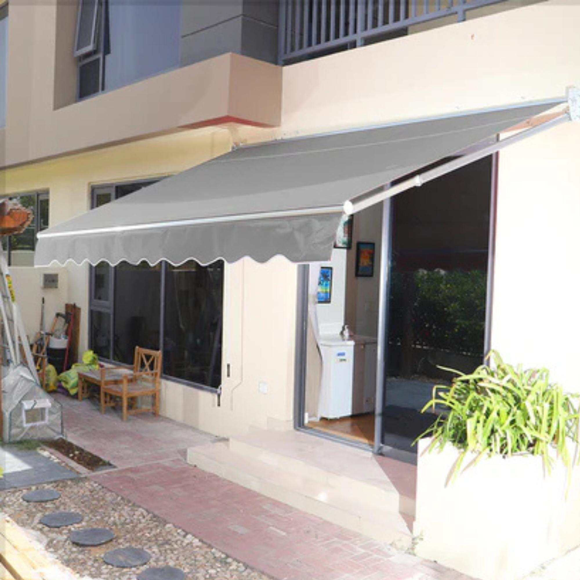 Outdoor Manual Retractable Canopy Shelter