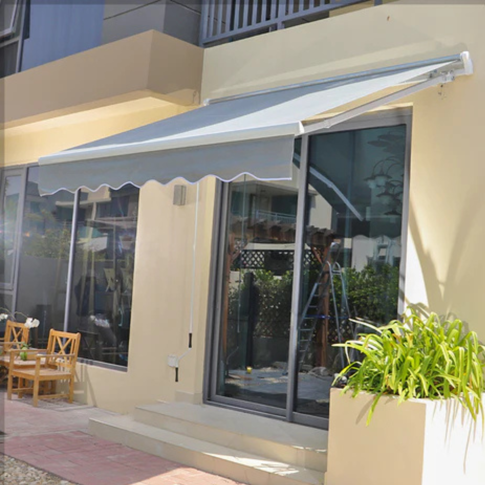 Outdoor Balcony Shade with Installation