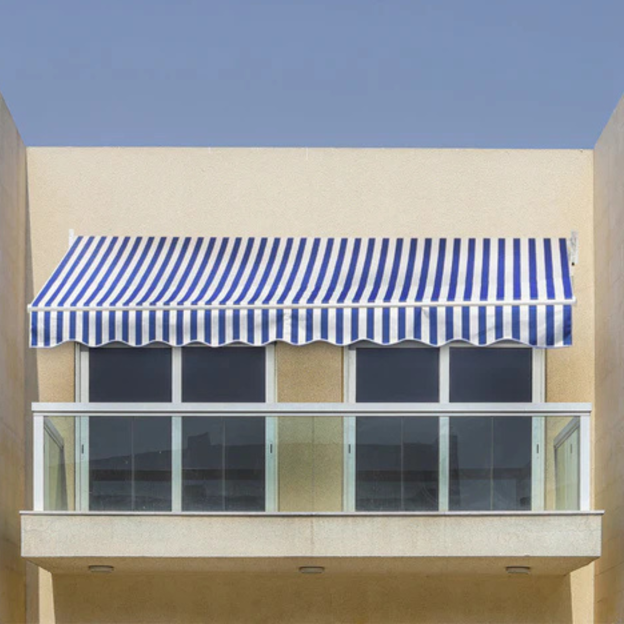 Waterproof Outdoor Shade with Installation