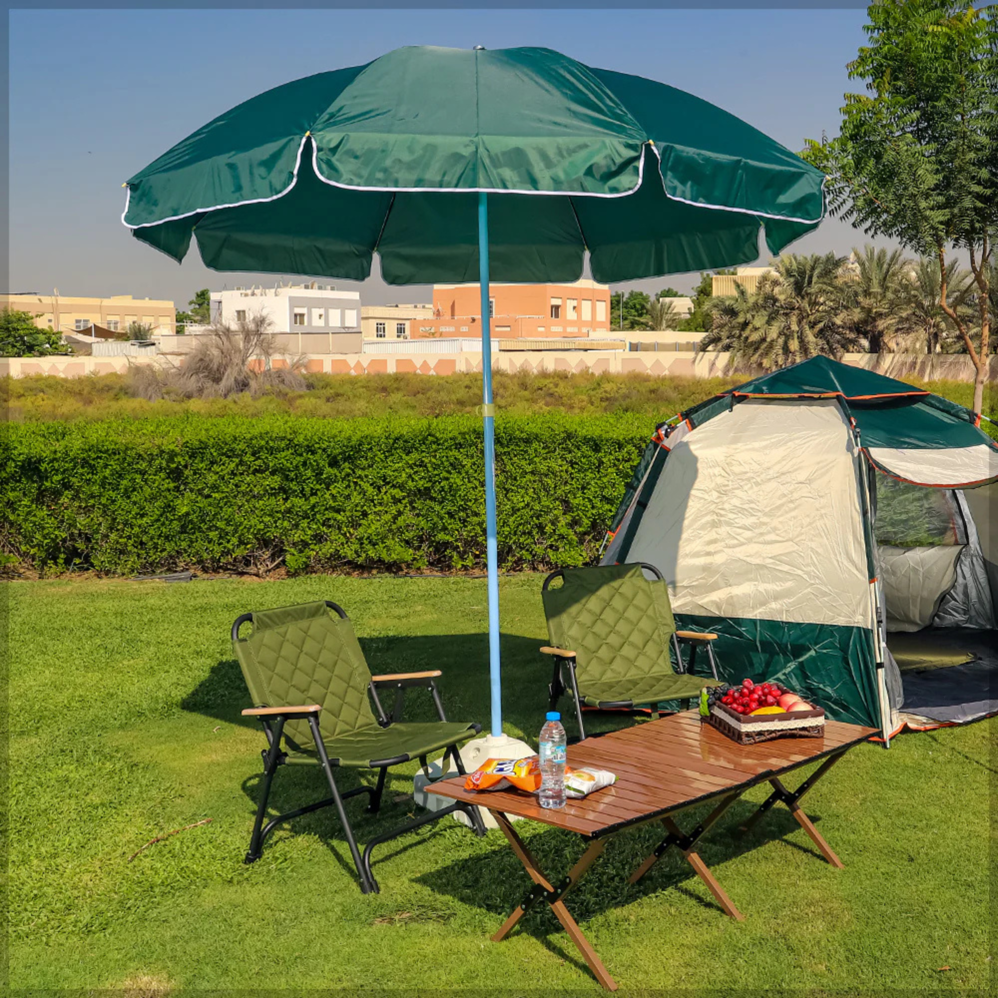Outdoor Garden Umbrella with Plastic Base