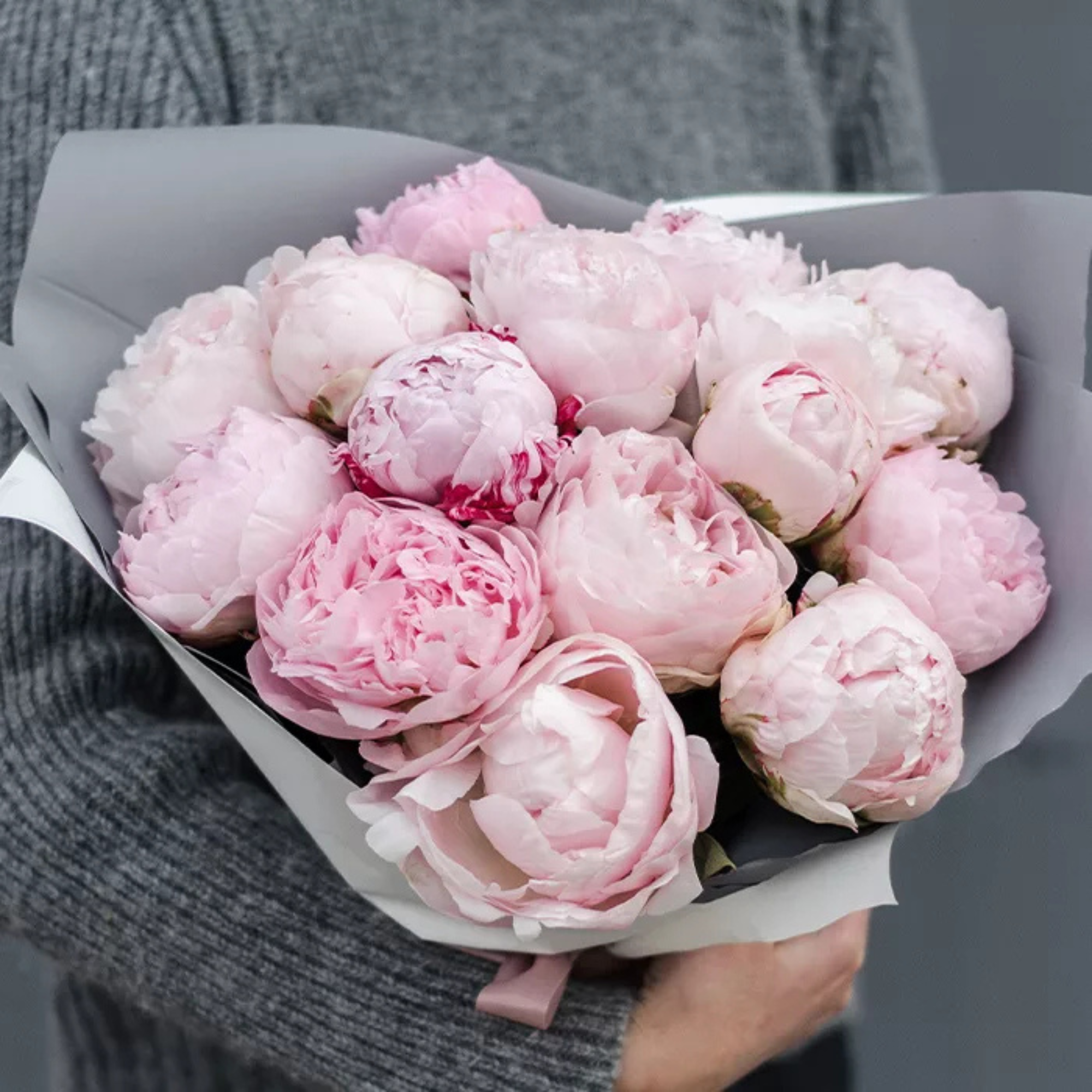 Beautiful Pink Peony Gift Bouquet
