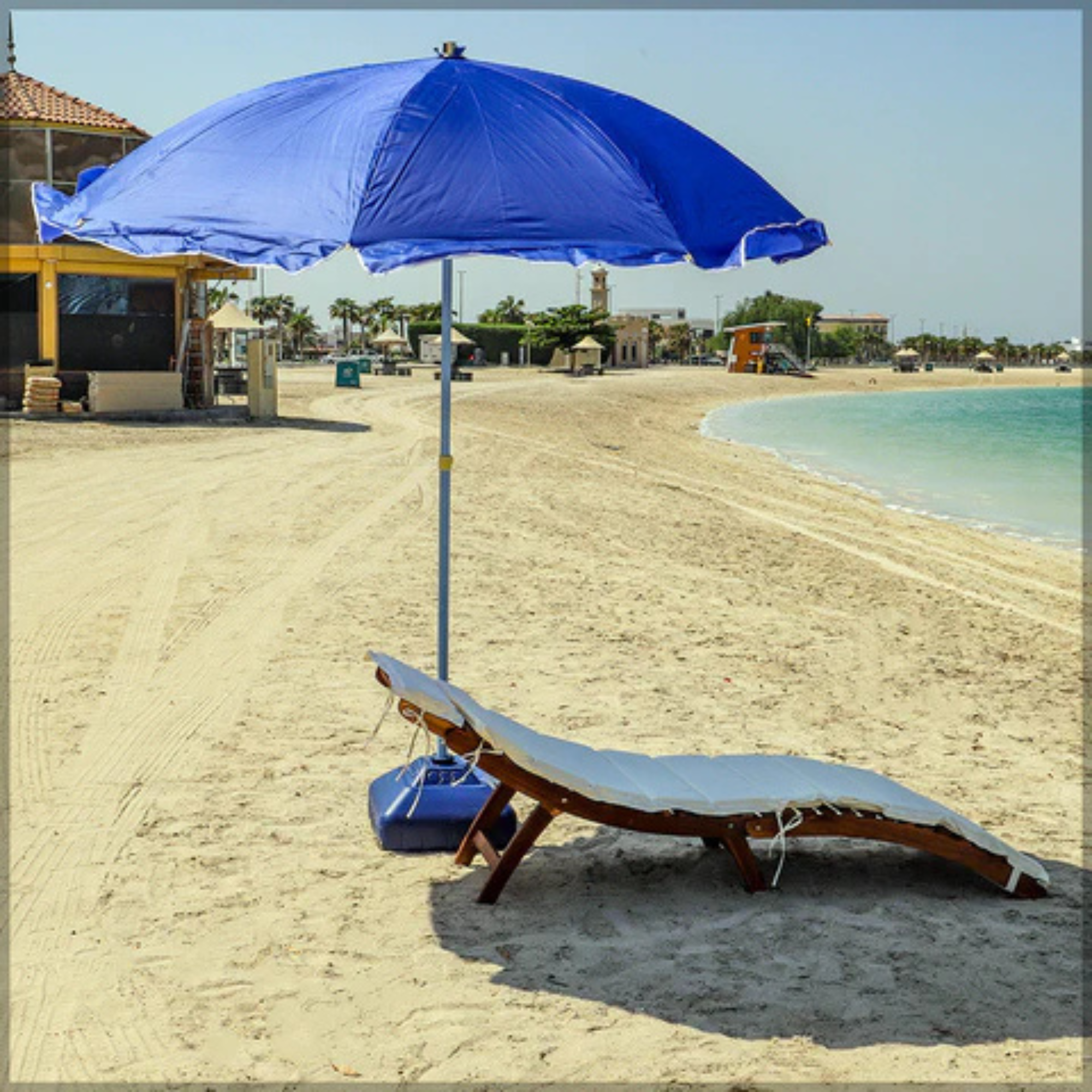 Beach Umbrella with Base – Outdoor Shade